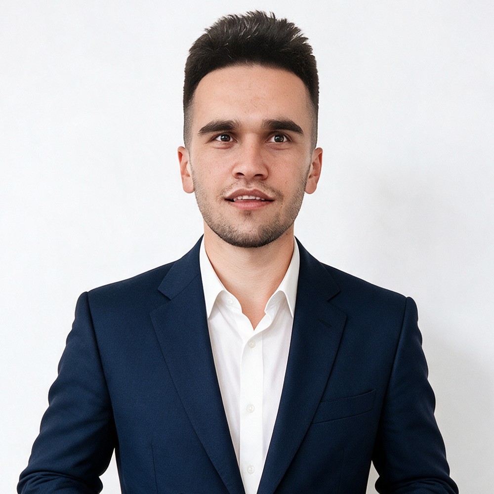 Ruslan Mavlododov